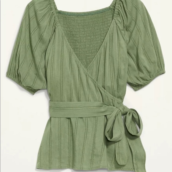 Old Navy Puff-Sleeve Smocked Dobby-Stripe Wrap Top - Picture 4 of 4